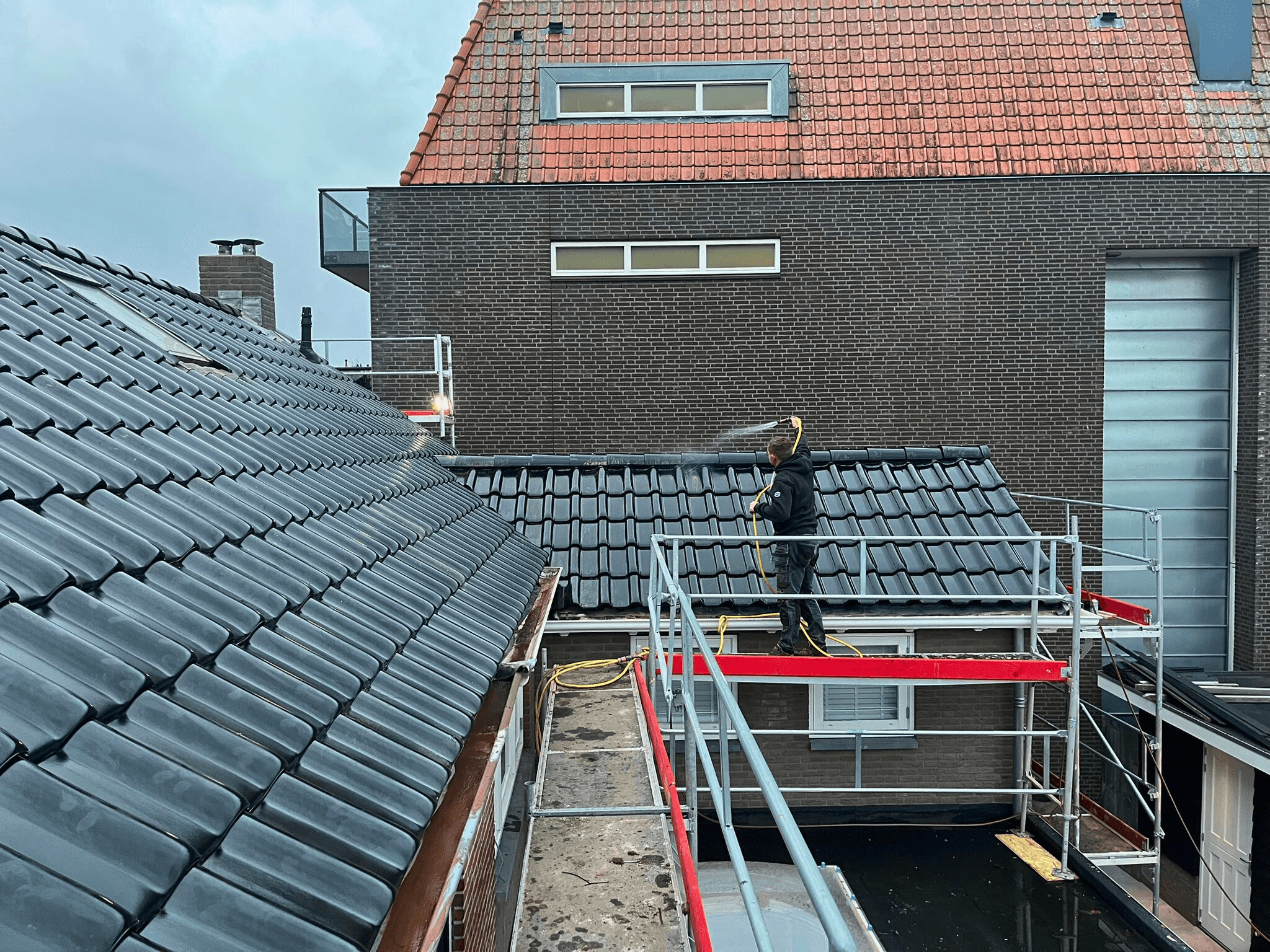 Dakreparatie en onderhoud in Waalwijk